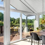 Dom wakacyjny Beautiful In With Kitchen