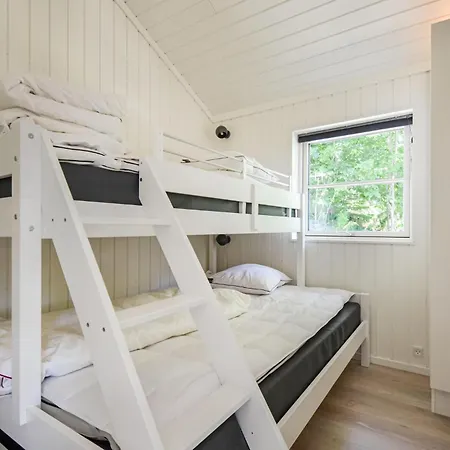 Dom wakacyjny Beautiful In With Kitchen Ebeltoft